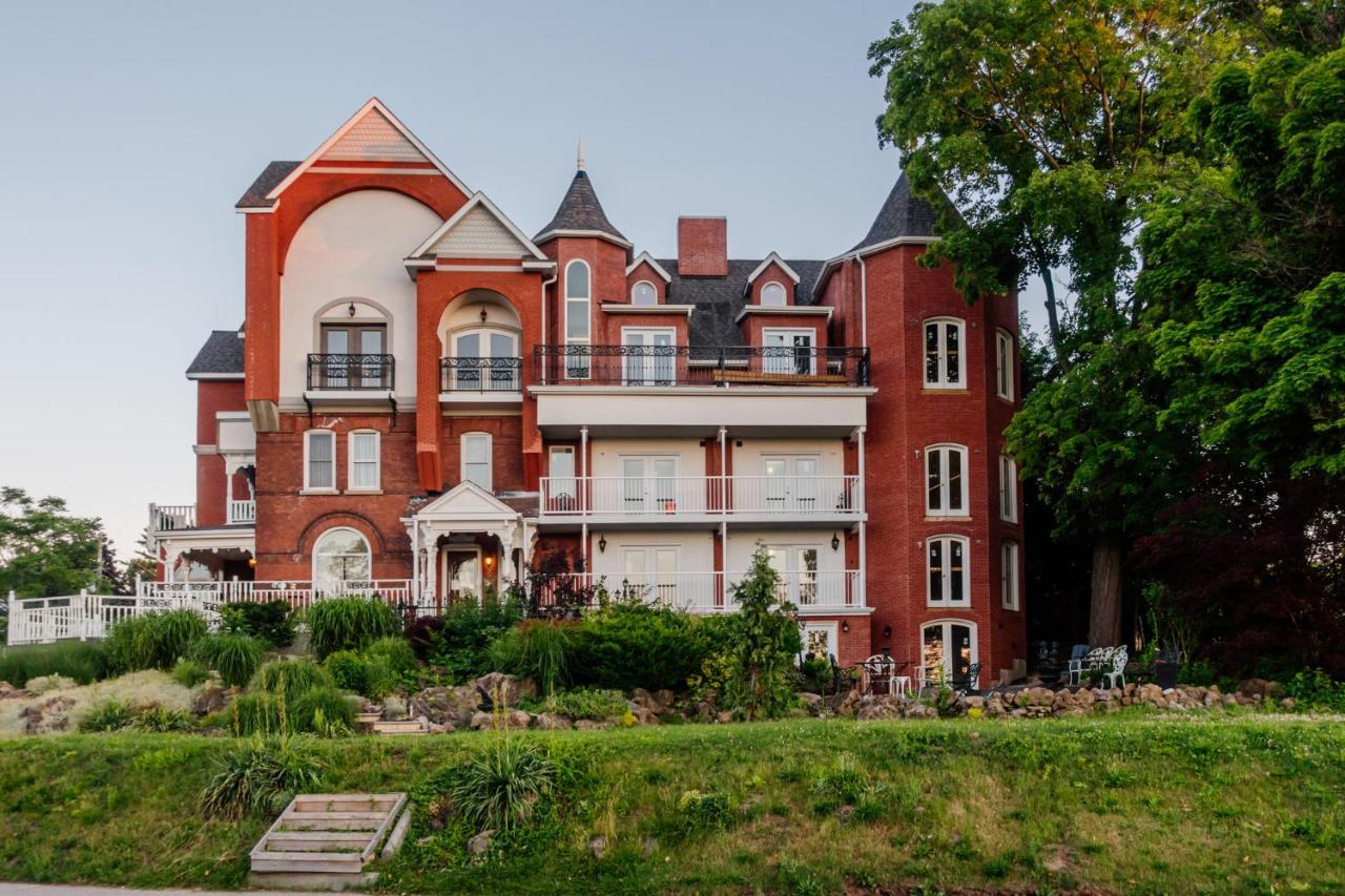 Niagara Grandview Boutique Hotel Exterior photo