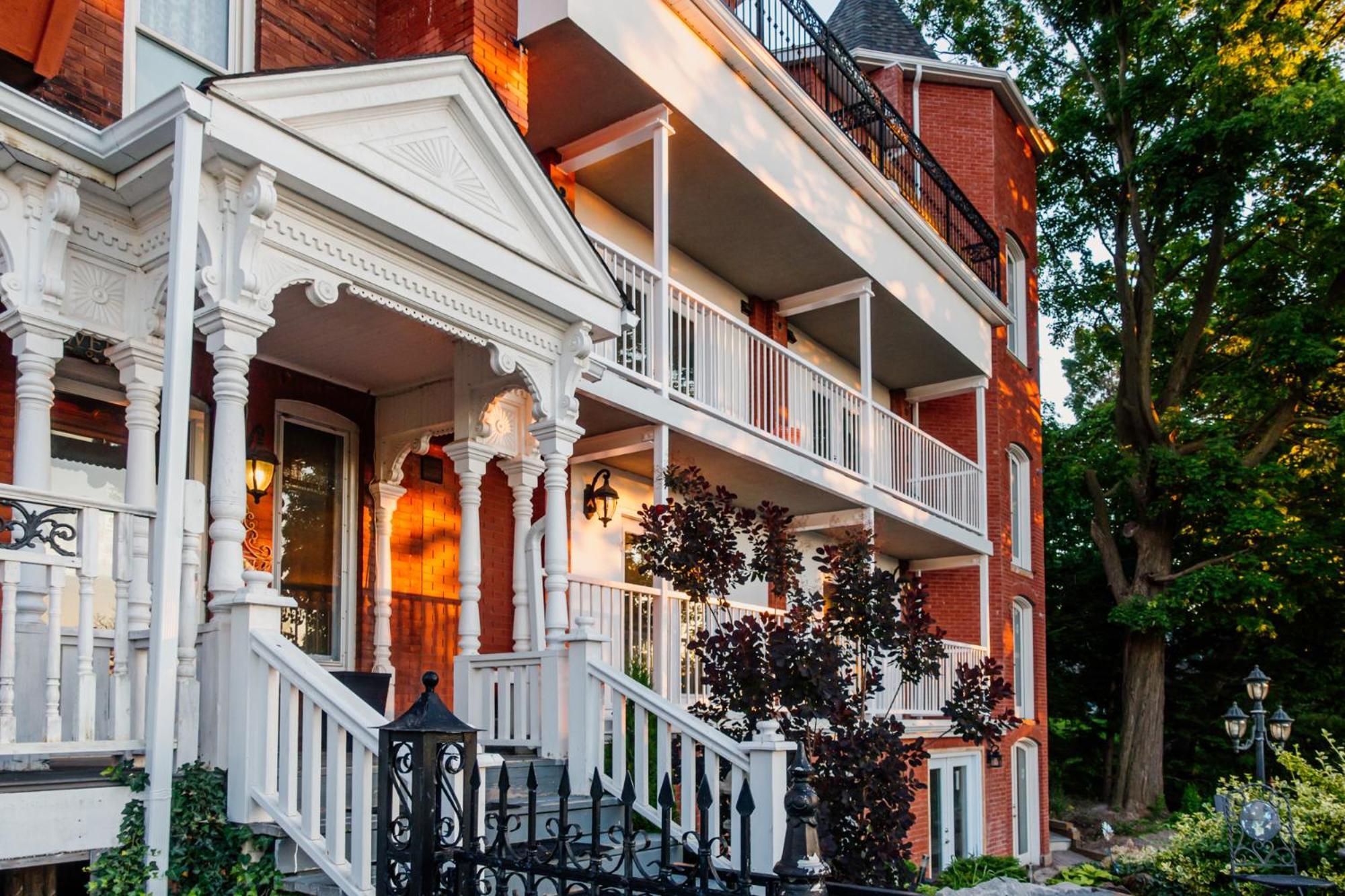 Niagara Grandview Boutique Hotel Exterior photo